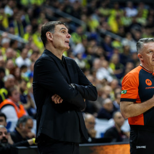 Μπαρτζώκας: «Υπάρχει δικαιολογία - Κάναμε καλή προσπάθεια για 30 με 35 λεπτά»