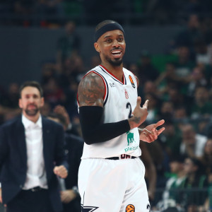 Revenge game από τον Λορέντζο Μπράουν κόντρα στον Παναθηναϊκό του στην επιστροφή του στο ΟΑΚΑ