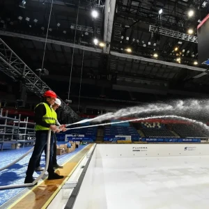 Η Belgrade Arena απέκτησε... πισίνα για τις ανάγκες του Ευρωπαϊκού Πρωταθλήματος πόλο