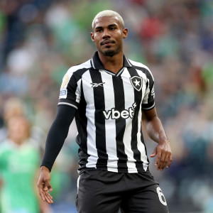 Μια «ανάσα» απ' τον Κουιαμπάνο ο Ολυμπιακός