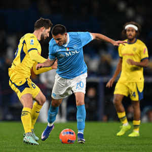 Γκέλα ολκής για τη Νάπολι απέναντι στη Βερόνα - Έχασαν έδαφος στη μάχη του τίτλου οι «παρτενοπέι»