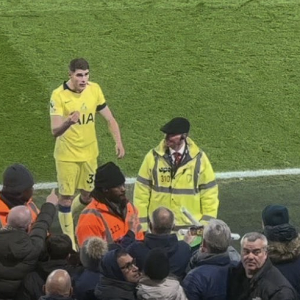 Κακός χαμός στην Τότεναμ: Οπαδοί εναντίον παικτών και Ρομέρο εναντίον διοίκησης