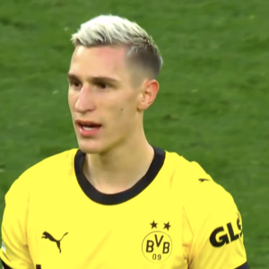 Έτοιμη να ενεργοποιήσει την «βόμβα» Σλότερμπεκ είναι η Ρεάλ Μαδρίτης