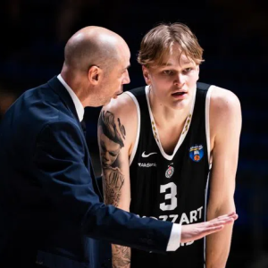 Πεναρόγια για Τζόουνς: «Σπουδαίος παίκτης, αλλά το μυαλό του ήταν εκτός Παρτίζαν»