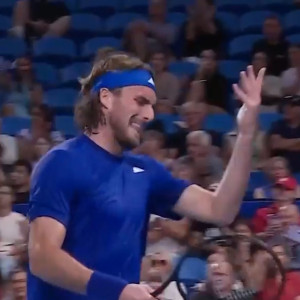 Το «@ντε γ@μ#σου» του Τσιτσιπά στο τέλος του ματς κι οι πανηγυρισμοί (video)