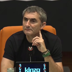 Σε δύσκολη θέση ο Βαλβέρδε στη Μπιλμπάο μετά την βαριά ήττα από τη Μπαρτσελόνα