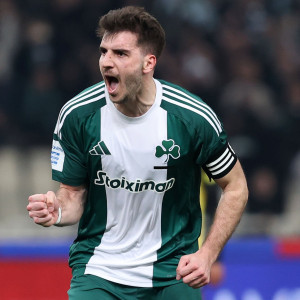 Πρωταγωνιστεί στο πρωτοσέλιδο της «A Bola» ο Ιωαννίδης: «Θέλει μόνο Σπόρτινγκ»