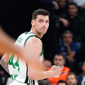 Ντίνος Μήτογλου, ο παίκτης που οδήγησε στο break τον Παναθηναϊκό μέσα στην Πόλη
