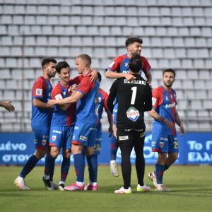 Ο καταιγιστικός Βόλος διέλυσε τη Λαμία και εξασφάλισε την παραμονή του στη Super League