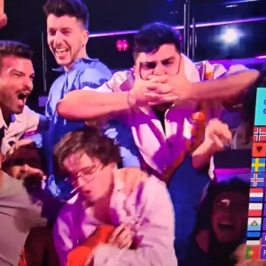 Η Πορτογαλία προκρίθηκε στον τελικό της Eurovision και πανηγύρισε αλά Γιόκερες (video)