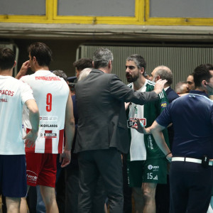 Ο λόγος που πυροδότησε την ένταση στο Παναθηναϊκός - Ολυμπιακός και οδήγησε σε δεκάλεπτη διακοπή