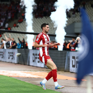 Ο Γιάρεμτσουκ υπέγραψε το 2-0 του Ολυμπιακού (video)
