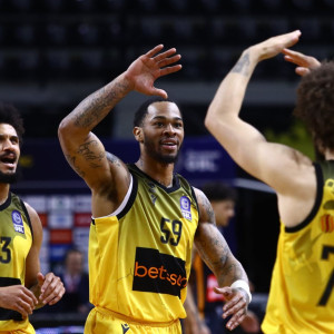 Τα highlights από την άνετη επικράτηση της ΑΕΚ Betsson κόντρα στον Προμηθέα
