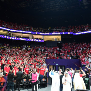 H Etihad Arena μετατράπηκε σε ΣΕΦ από τον κόσμο του Ολυμπιακού (video)