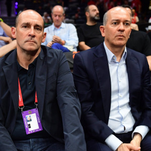 Αγγελόπουλοι: «H πρόσκληση να καθίσουμε στο τραπέζι με τον καταζητούμενο Γιαννακόπουλο, απορρίπτεται ως απαράδεκτη»