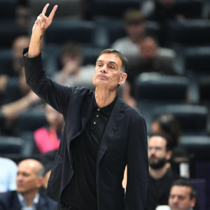 Μπαρτζώκας: «Κάναμε εκπληκτική χρονιά, δεν μπορώ να μην πω συγχαρητήρια στους παίκτες μου»
