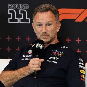 Επίθεση στον Σουμάχερ από τη Red Bull και τον Χόρνερ