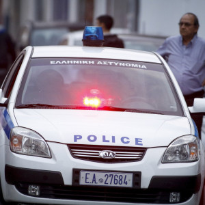 Οργανωμένοι οπαδοί σε κύκλωμα διακίνησης ναρκωτικών - Χειροπέδες σε 12 άτομα από το «ελληνικό FBI»
