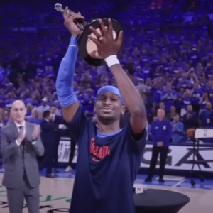 Το NBA δεν είναι πια made in USA - Έβδομη σερί χρονιά που κερδίζει το βραβείο παίκτης εκτός ΗΠΑ