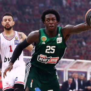To αποψινό Game 4 του Ολυμπιακού με τον Παναθηναϊκό έχει άρωμα από... 2024