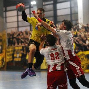 Πού θα δείτε τον πρώτο τελικό της Handball Premier ανάμεσα σε ΑΕΚ και Ολυμπιακό