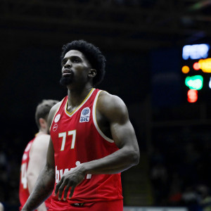 Εκτός εξάδας ξένων για το Game 1 των τελικών ο ΜακΚίσικ στον Ολυμπιακό