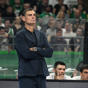 Μπαρτζώκας: «Δείχναμε καταβεβλημένοι στο ματς, δεν ξέρω αν είναι πνευματικό ή ψυχολογικό» (video)