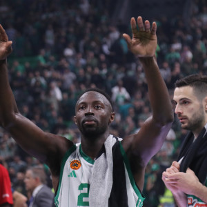 Γκραντ: «Θέλουμε ακόμα 2 νίκες για τον τίτλο» (video)