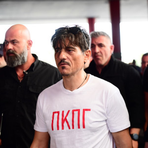 Έφτασε στο ΣΕΦ ο Γιαννακόπουλος - Έντονη αστυνομική δύναμη, αποδοκιμασίες από κόσμο