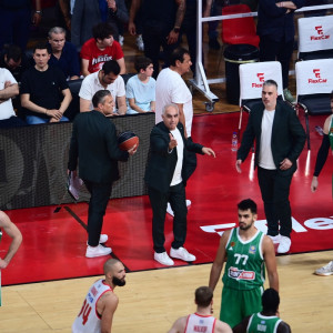 Κοντός: «Δεν γίνεται να βιάζουν την λογική - Κάθε φορά που ερχόμαστε εδώ μας κανιβαλίζουν» (video)