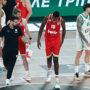 Σοκ στον Ολυμπιακό με τον Φαλ: Εκτός δράσης 10-12 μήνες!