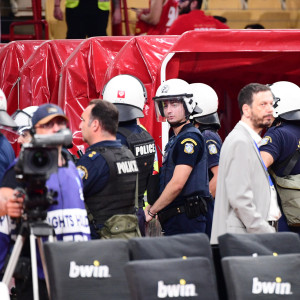 Ισχυρές αστυνομικές δυνάμεις στο ΣΕΦ για τον τέταρτο τελικό