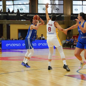 Ήττα στο πρώτο φιλικό για την Εθνική Ελλάδος γυναικών από την Ισπανία