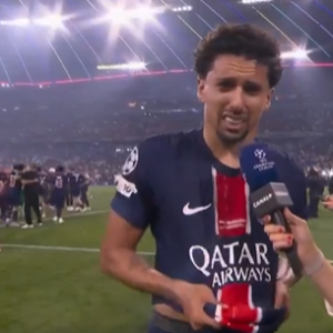 Ο Μαρκίνιος «λύγισε» μετά την κατάκτηση του Champions League από την Παρί (video)