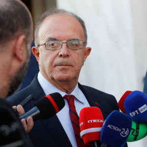 Βερνίκος: «Ο κ. Μαρινάκης πρότεινε να συνεργαστούν οι ομάδες για τα ευρωπαϊκά Κύπελλα»