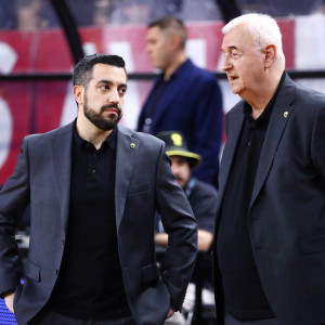 Αποχωρεί από την ΑΕΚ άμεσος συνεργάτης του Σάκοτα, Αντρέα Βιτσεντζούτο