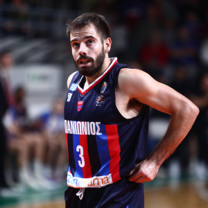 Μιλεντίγιεβιτς: «Εύχομαι μέσα απ’ την καρδιά μου ο Πανιώνιος να πετύχει τους στόχους του την επόμενη σεζόν»