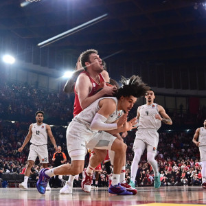 Ο Χιφί επέλεξε τον δικό του... MVP: Εκλεκτός του Γάλλου ήταν ο Σάσα Βεζένκοφ
