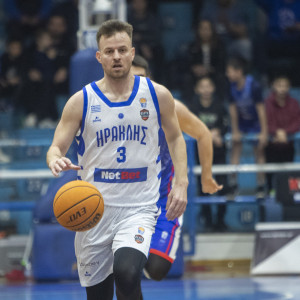 Παραμένει στον Ηρακλή ο Νίκος Παπαρέγκας
