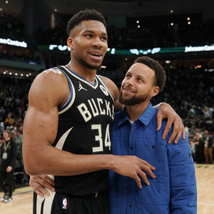 Το ESPN αποκαλύπτει τη διαδρομή που στέλνει τον Αντετοκούνμπο στο Γκόλντεν Στέιτ