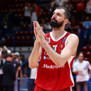 Η Μιλάνο αποχαιρέτησε τον Μίροτιτς και εξήγησε το λόγο που τον χειμώνα θα παίζει σε γήπεδο «τρύπα»
