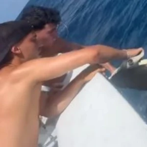 Οργή για τον Ζοάο Φέλιξ: Ψάρεψε απειλούμενο είδος καρχαρία (video)