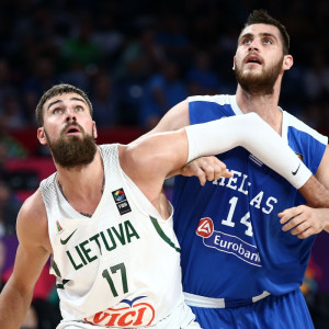 Τι ισχύει με την άφιξη Βαλαντσιουνας και την έξοδο στο «Ελ. Βενιζέλος»