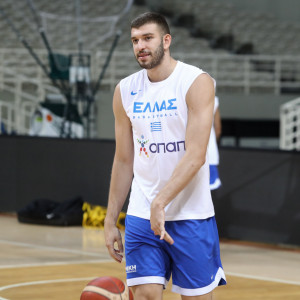 Ρογκαβόπουλος στο Athletiko: «Θα άφηνα τον Βιλντόσα να με ντύσει»