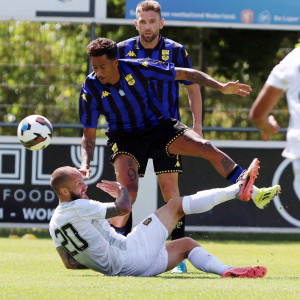 «Βαριά» τα πόδια και ήττα με 3-1 από την Λίβινγκστον για τον Άρη