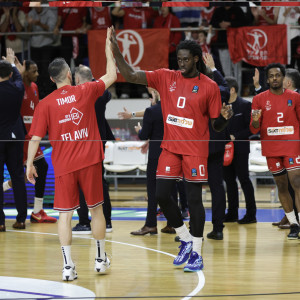 Η σύλληψη του Μότλεϊ «παγώνει» τις συζητήσεις του για ανανέωση με την Χάποελ